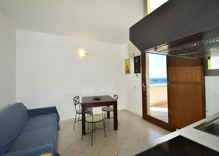 Kuddie Rosse Eco-Friendly Residence