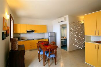 Kuddie Rosse Eco-friendly Aparthotel 2*